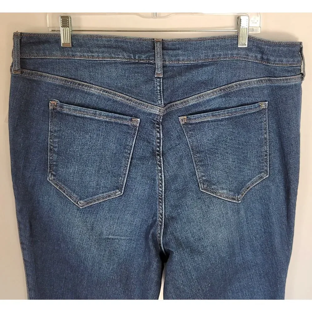 NWT Old Navy 360 Stretch Extra High-Rise Rockstar Super Skinny Denim Jeans Sz 20